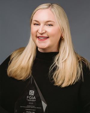 Shelley Lee marketing distinguished service award