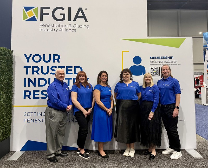 GlassBuild Team 2025